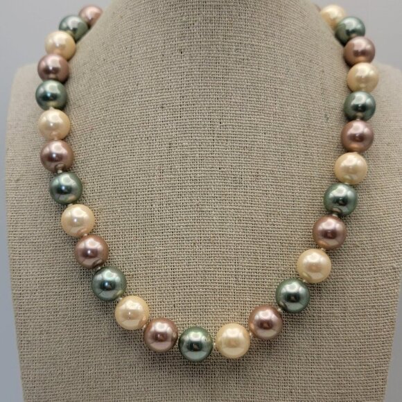 Multicolor Pastel Glass Pearl Beaded Necklace 18 Inch Crystal Pave Clasp 12mm